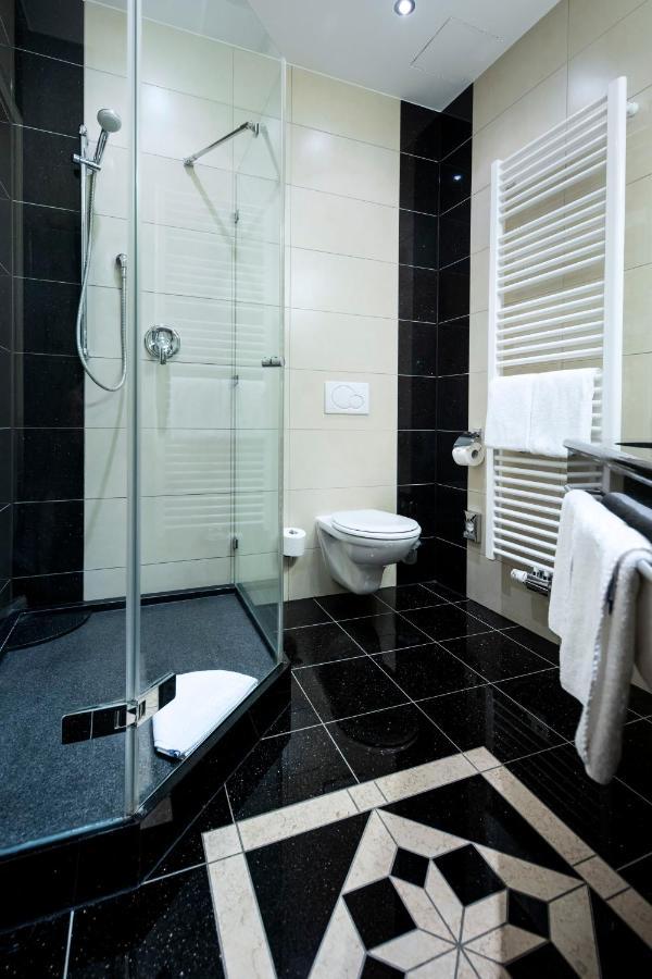Achat Sternhotel 4*